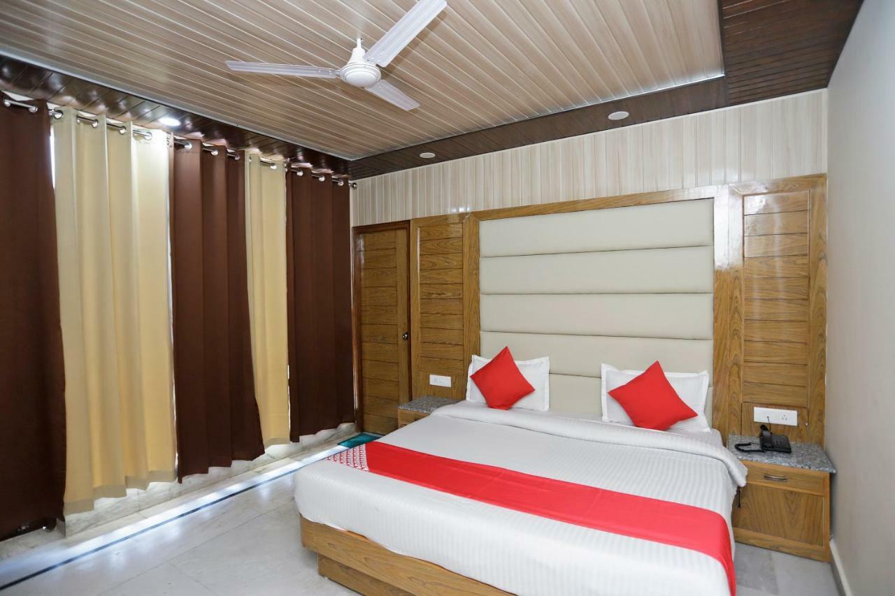 Oyo 39066 Hotel Star View Mussoorie Exterior foto