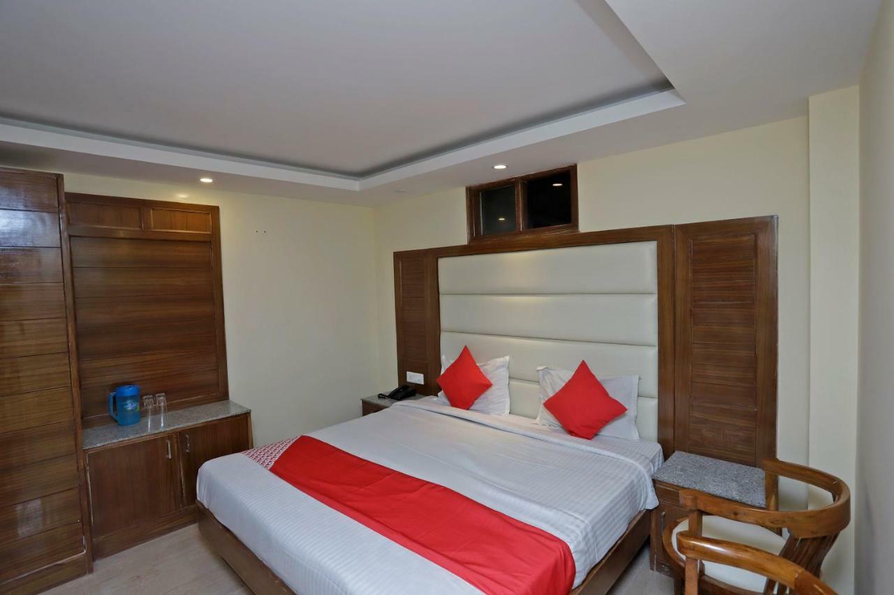 Oyo 39066 Hotel Star View Mussoorie Exterior foto