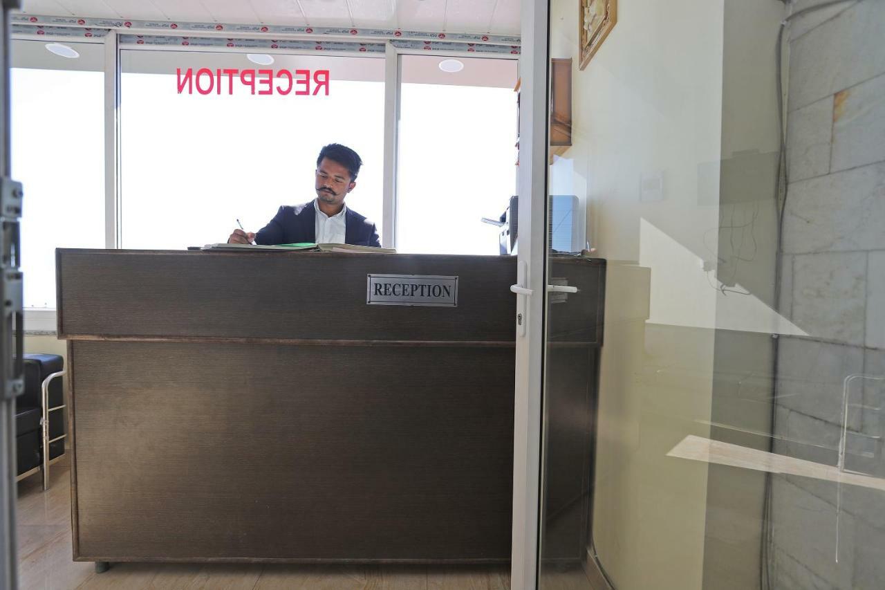 Oyo 39066 Hotel Star View Mussoorie Exterior foto